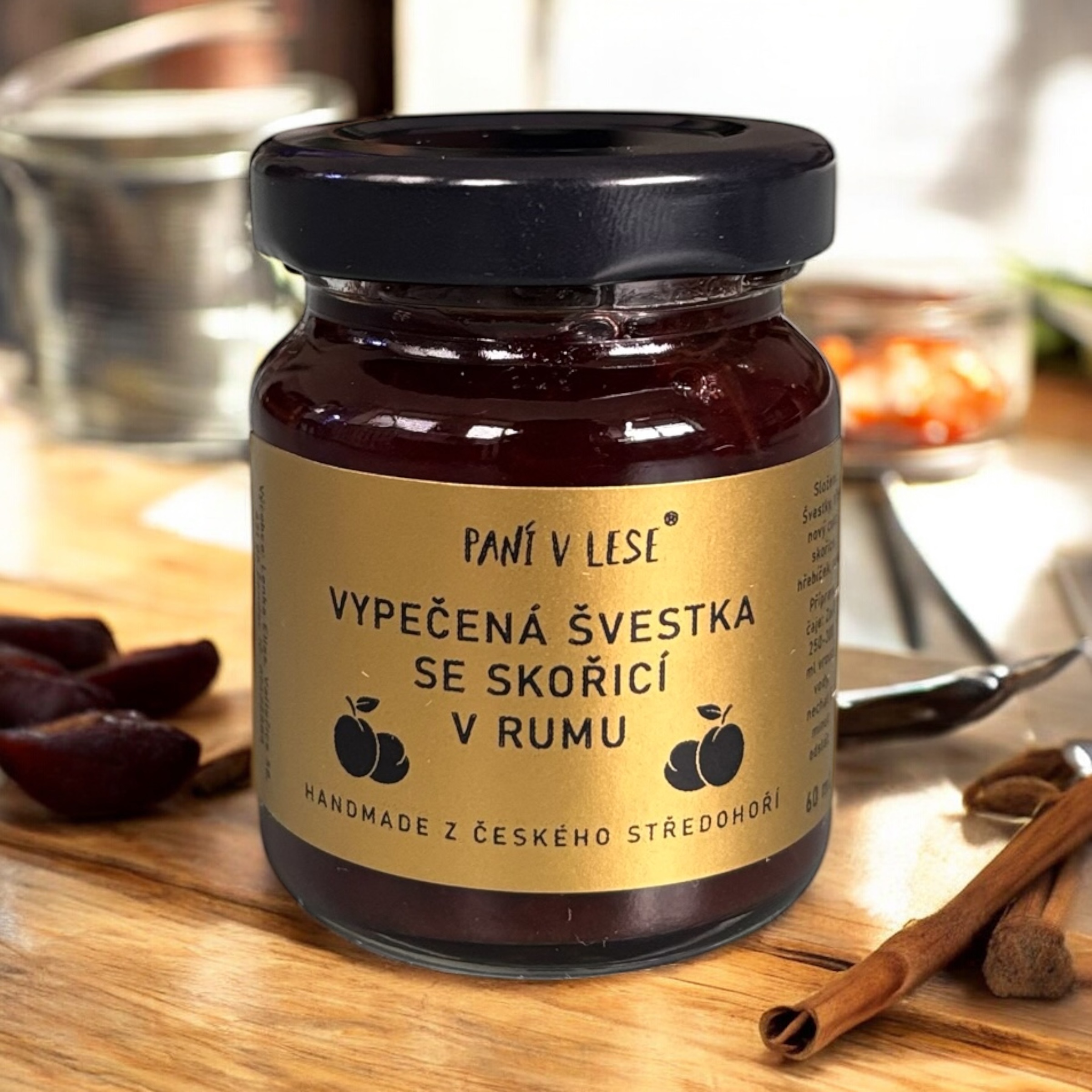 Vypečená švestka se skořicí a rumem 60 ml