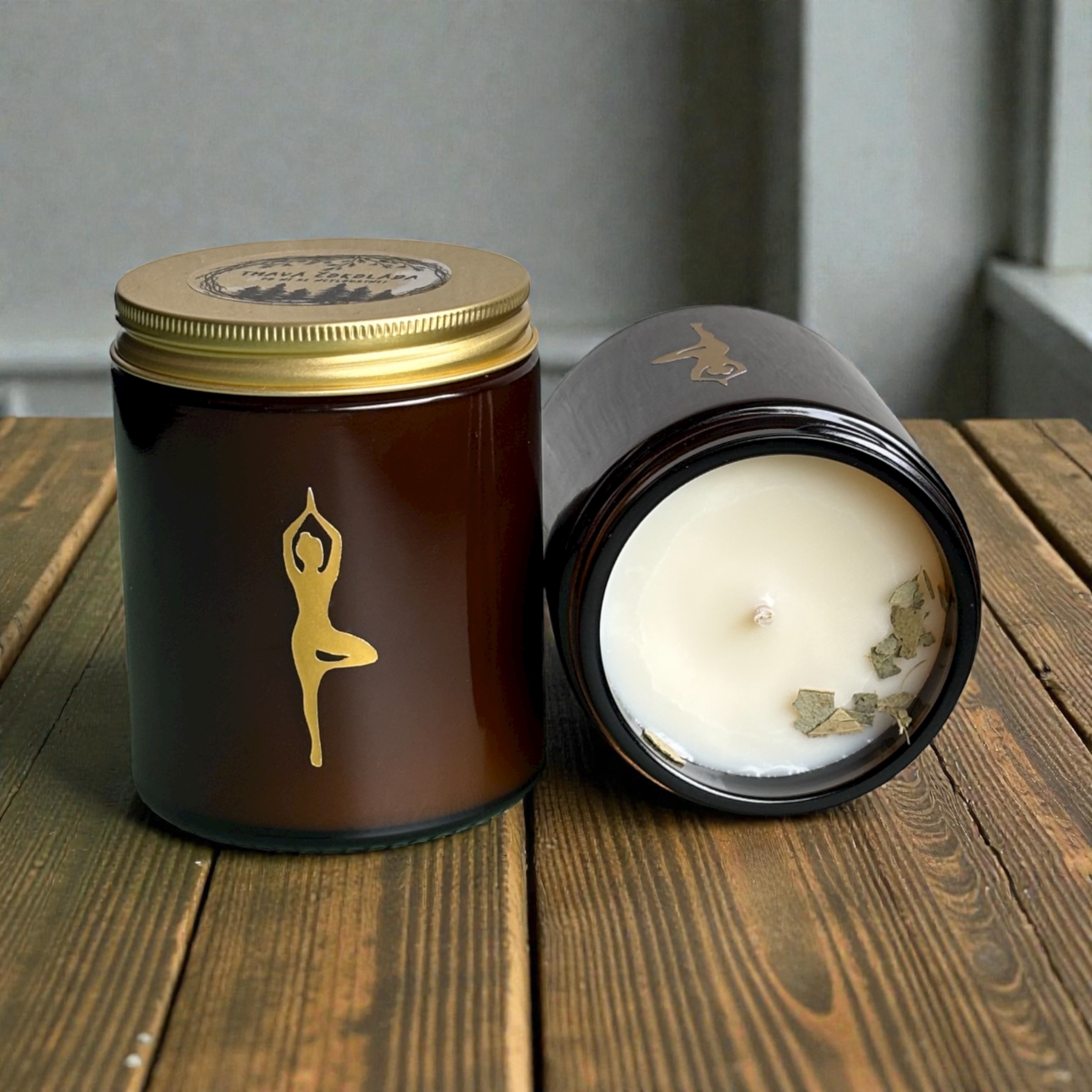 Svíčka v lékarenské hnědé dóze Jóga Gold 170 g